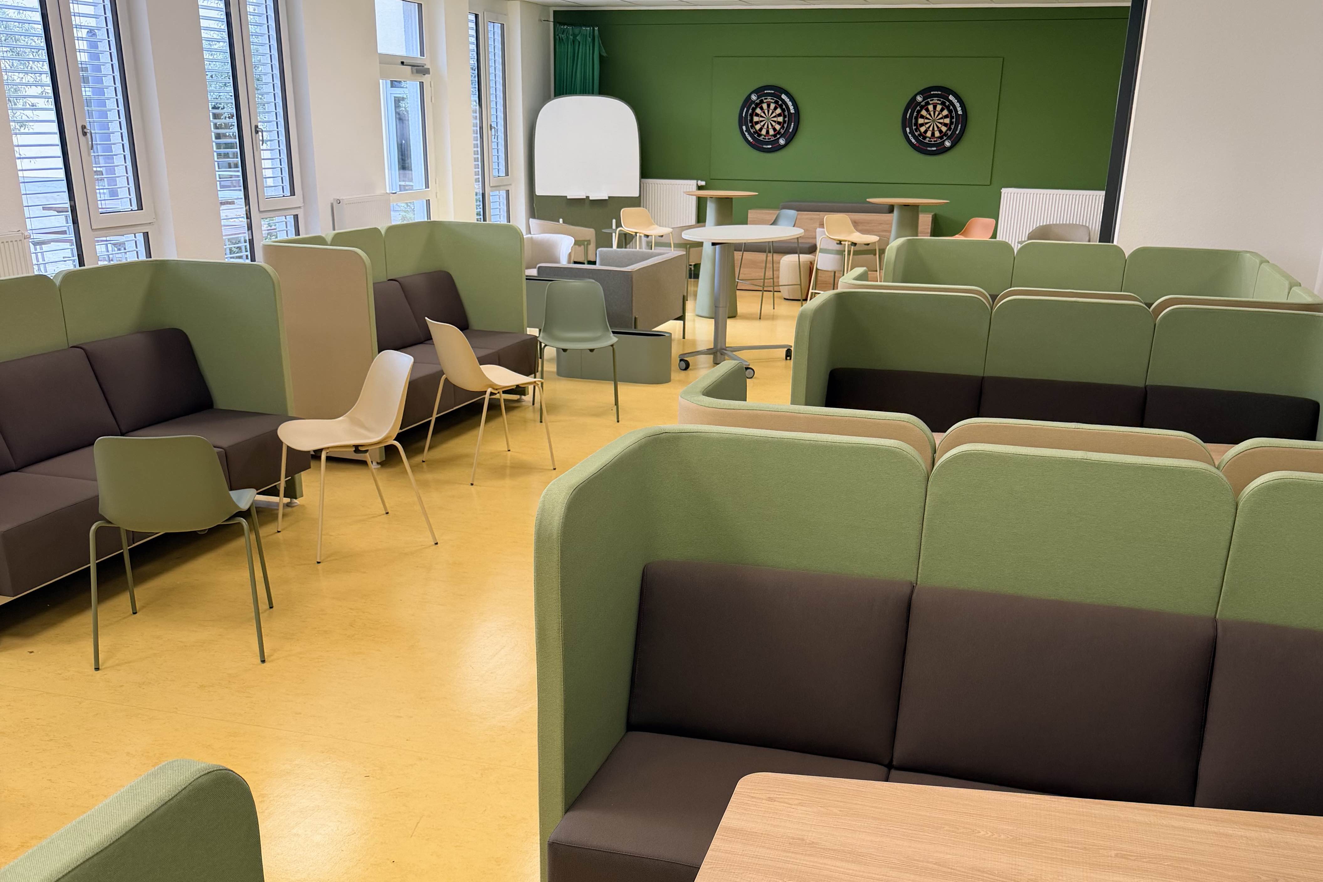 Docemus schafft neue Lernräume für selbstorganisiertes Lernen, Rahnsdorf Docemus schafft neue Lernräume für selbstorganisiertes Lernen, Rahnsdorf